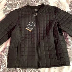 NWT Woven Performance Water Resistant Jacket
